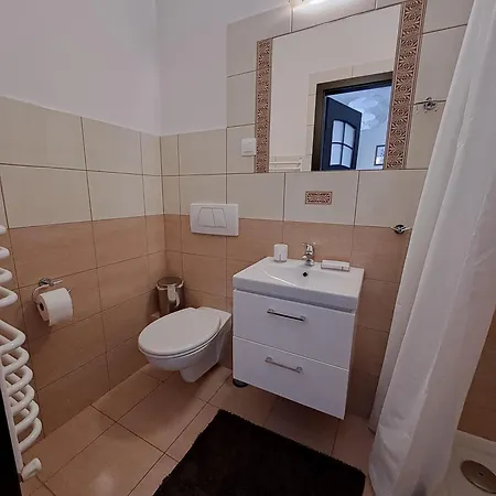 Goscinne Przy Altanie Konukevi 3*